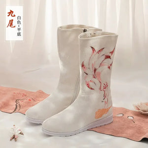 Hanfu Embroidered Boots – Women's White Fox Traditional Chinese Style Winter Boots - Yandan_Hanfu