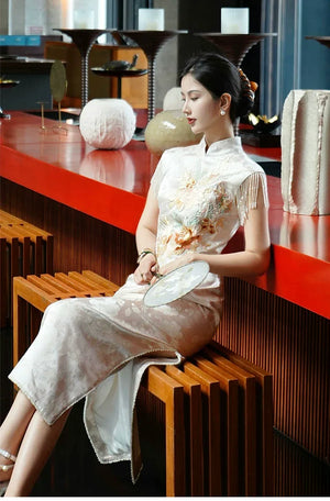 Golden Tang Ode – Luxury Modern Cheongsam | Artisanal Brocade & Couture Detailing - Yandan_Hanfu
