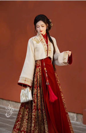 Red Brocade Hanfu Gown – Modern Chinese Dress for Engagement, Wedding Toast & Lunar New Year - Yandan_Hanfu