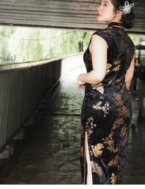 Plus Size Sleeveless Qipao – New Chinese Style Vintage-Inspired Gold Foil Cheongsam for Women - Yandan_Hanfu