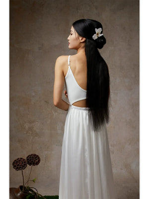 Elegant Solid Halter Maxi Dress – Flowing High-Slit Skirt for Dance & Evening Wear - Yandan_Hanfu