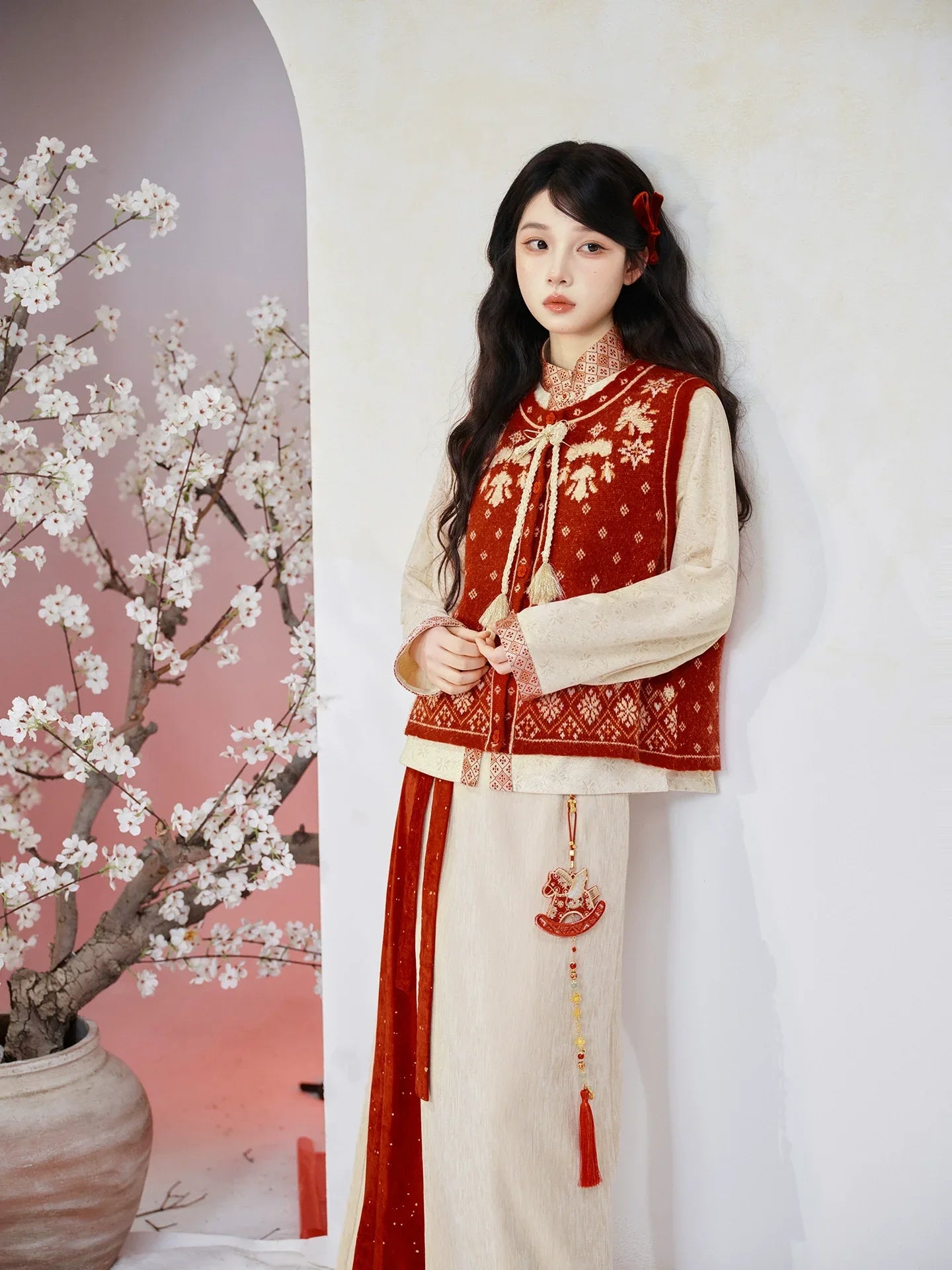 Sui’an – Winter Knit Set | Hanfu-Inspired Bijia Vest with Bow-Sleeve Top and Flowy Skirt - Yandan_Hanfu