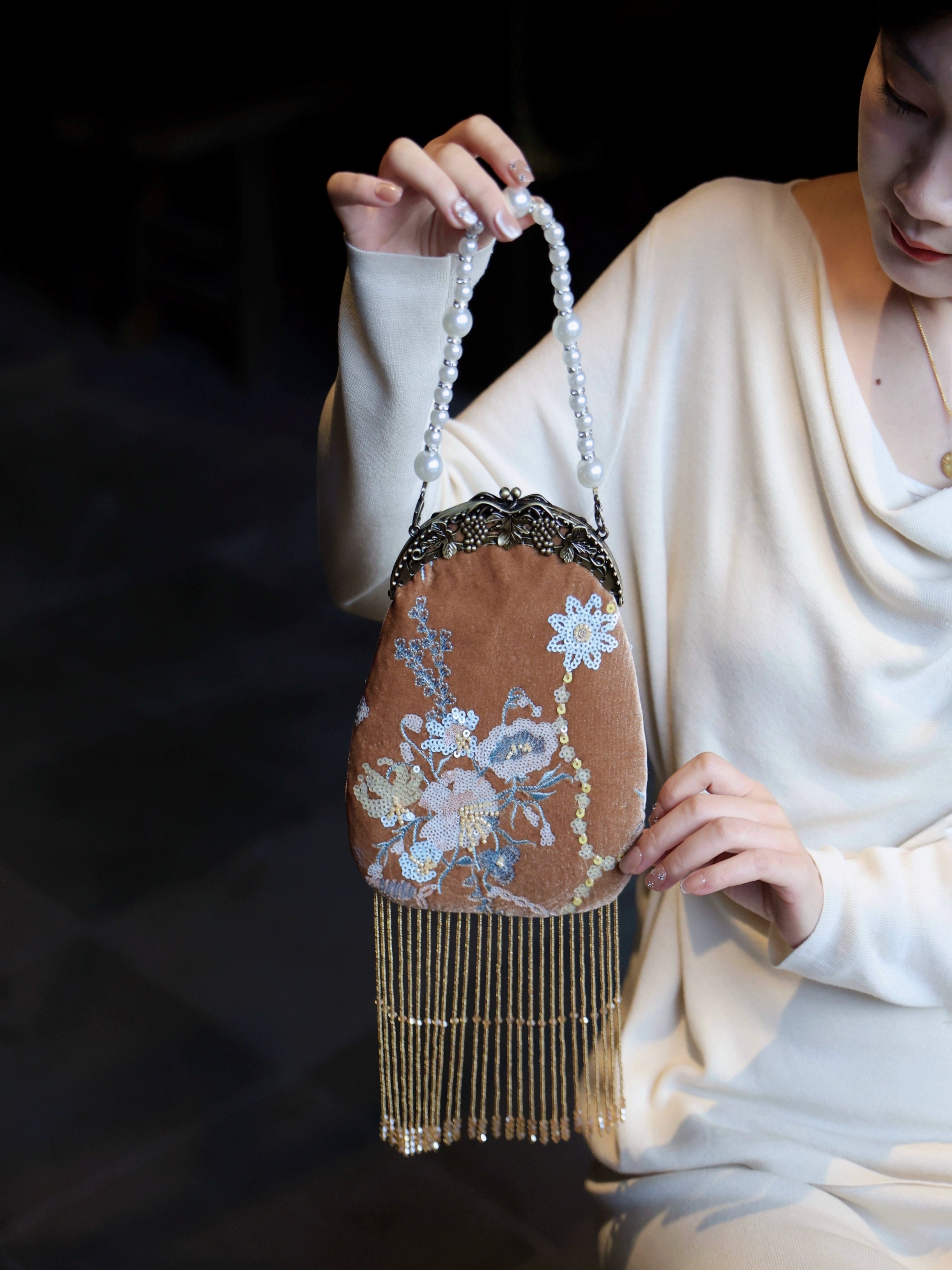 Brown Velvet Evening Clutch | Hand-Embroidered with Elegant Fringe Qipao Bag - Yandan_Hanfu