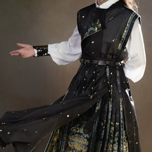 Unisex Hanfu Set – Inlaid Bronze-Inspired Brocade Horse-Face Skirt in Modern Chinese Style - Yandan_Hanfu