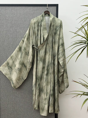 Fusang Elegance – Song Dynasty Inspired Hanfu with Embroidered Top & Flowing Pleated Skirt - Yandan_Hanfu