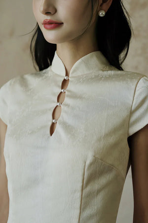 "Xi Zhu" White Dark Pattern Tassel Shawl Cheongsam Bride Wedding Dress Engagement - Yandan_Hanfu