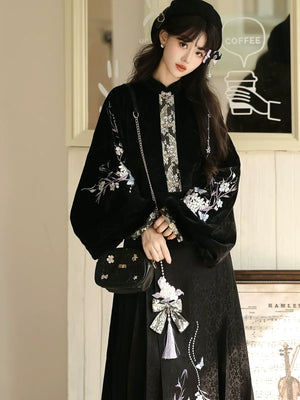 “Swallow’s Return” – Modern Hanfu Layered Vest & Skirt Set | Autumn-Winter Everyday Chinese Style - Yandan_Hanfu