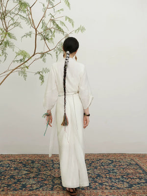 Realm of White – Yunshang Dress | Tibetan-Inspired New Chinese Style V-Neck White Gown - Yandan_Hanfu