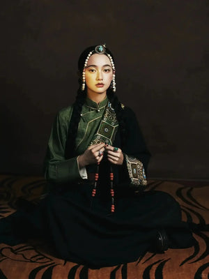 Modern Tibetan Dress with Traditional Flair - Yandan_Hanfu