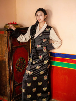 Tibetan traditional long skirt clothing