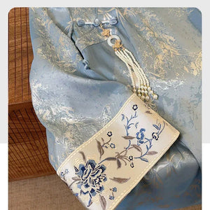 “Azure Spring” – New Chinese Embroidered Qipao | Plus-Friendly, Slimming Early-Spring Dress - Yandan_Hanfu