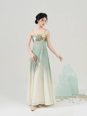 Walking Through Green Hills – Tang-Inspired Hanfu Dress Set with Camisole Gown and Overlap Blouse - Yandan_Hanfu
