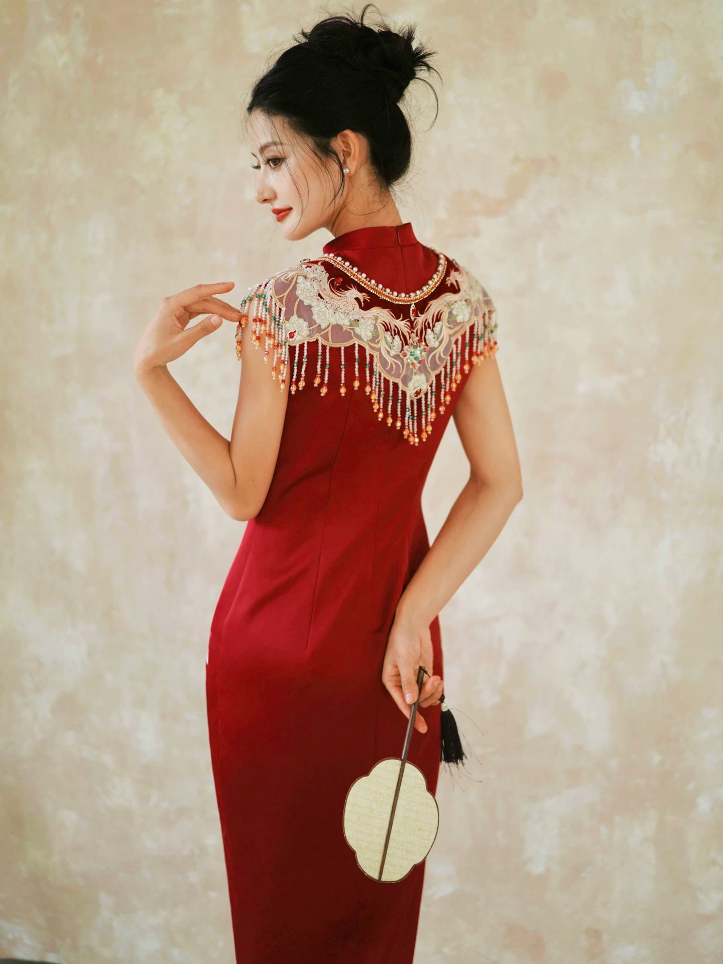 He Huanxi Red Embroidered Cheongsam | Chinese Wedding Toast Dress