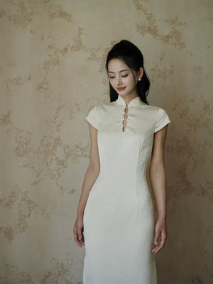 "Xi Zhu" White Dark Pattern Tassel Shawl Cheongsam Bride Wedding Dress Engagement - Yandan_Hanfu