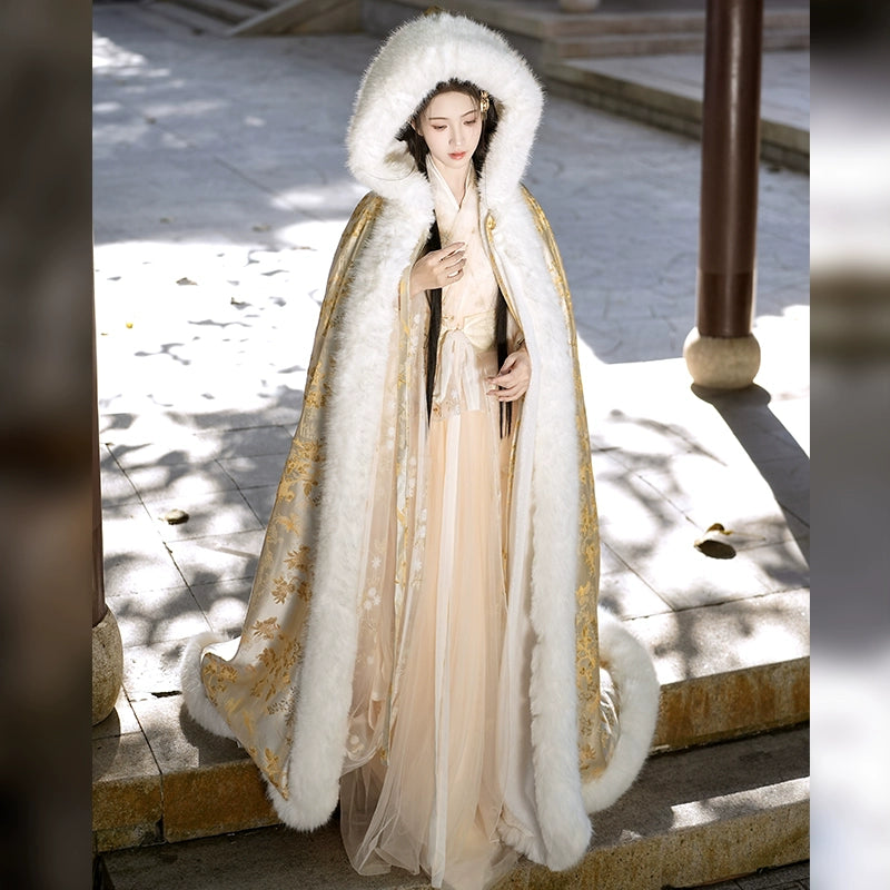 Gold Winter Fur Cape – Hanfu Cloak for Women | Thick, Warm & Elegant Festive Outerwear