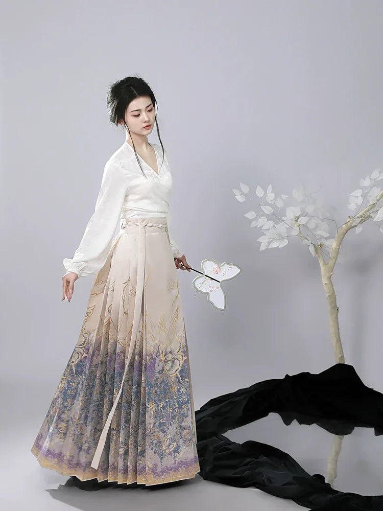 “Lucky Butterfly” – Gold-Brocade Hanfu Skirt | New Chinese Style Daily Ma Mian Skirt - Yandan_Hanfu