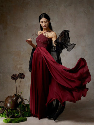 Elegant Solid Halter Maxi Dress – Flowing High-Slit Skirt for Dance & Evening Wear - Yandan_Hanfu