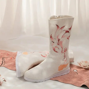Hanfu Embroidered Boots – Women's White Fox Traditional Chinese Style Winter Boots - Yandan_Hanfu