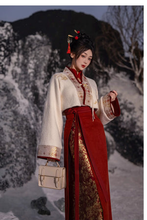 Red Brocade Hanfu Gown – Modern Chinese Dress for Engagement, Wedding Toast & Lunar New Year - Yandan_Hanfu