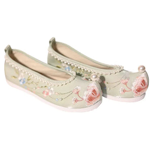 beaded Hanfu shoes are heightened with ancient style upturned cloth shoes, bow shoes, embroidered shoes - Yandan_Hanfu