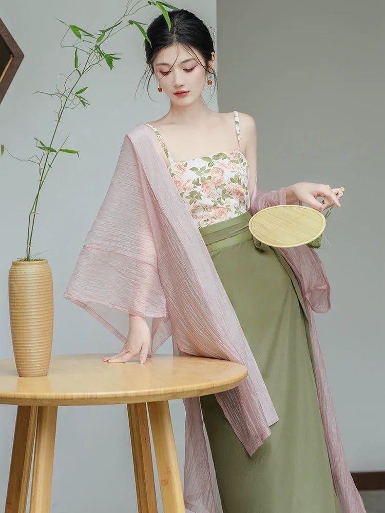 Garden Letter Romantic Daily Changgan Temple Hanfu Three piece Set - Yandan_Hanfu