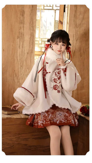 “Serpent Drum” – Modern Hanfu Autumn/Winter Set | Coat & Ma Mian Skirt - Yandan_Hanfu