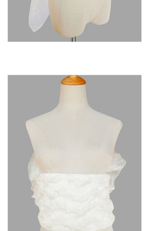 Front view of white Bing'er kimono belt with soft ruffles, offering a comfortable and stylish waist seal for traditional wear.