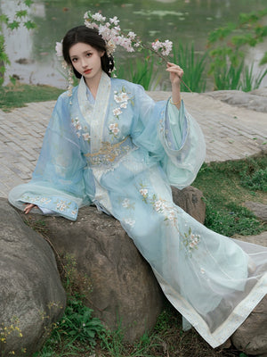 Blue Pear Blossom Moonlight – Traditional Hanfu Robe with Embroidered Jacquard Train