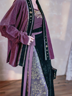 Twilight Purple Song Dynasty Hanfu 3-Piece Set - garment silhouette view