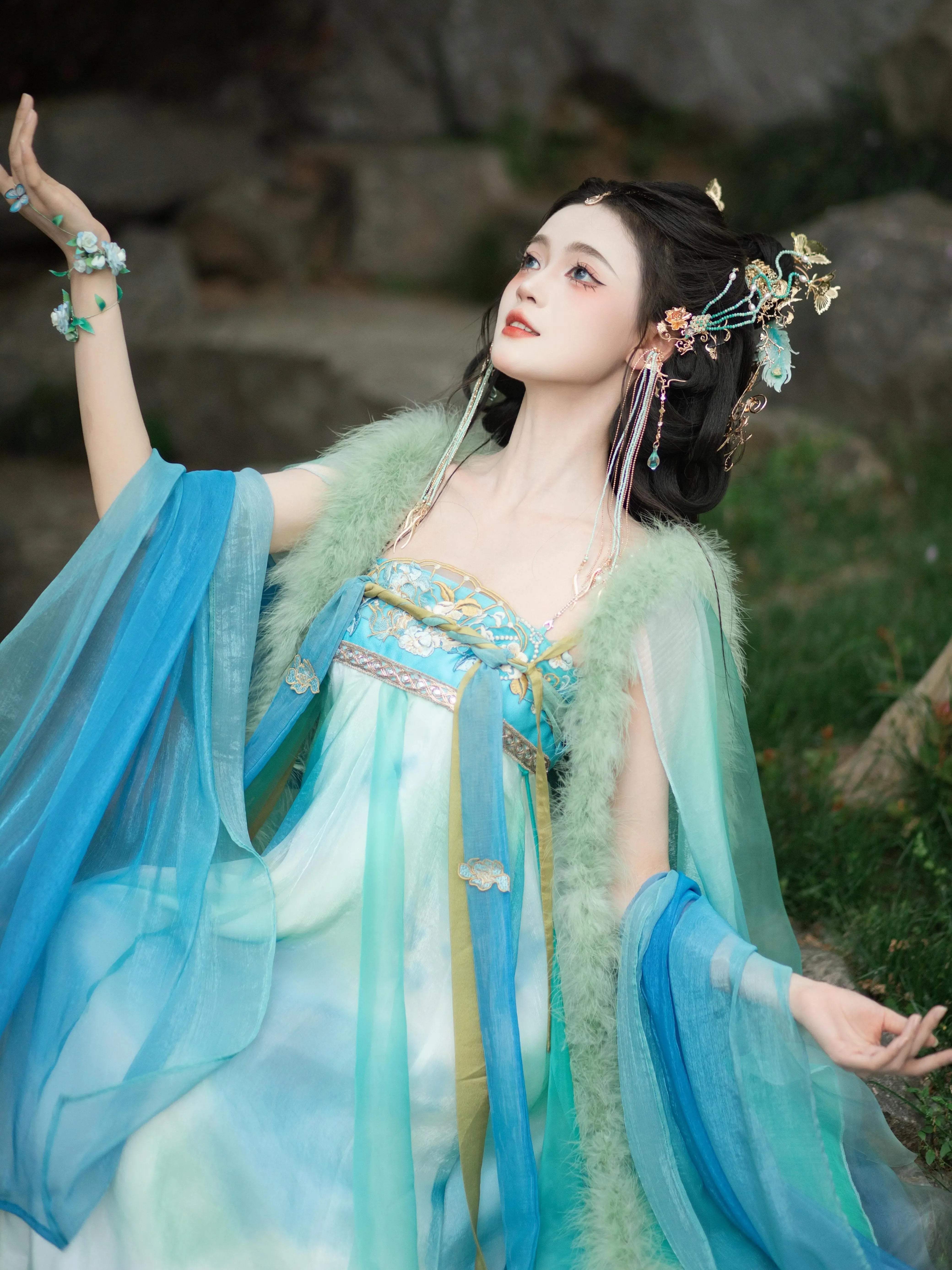 Tang Summer – Fragmented Cape & Hezi Skirt Hanfu Set for Summer - Yandan_Hanfu