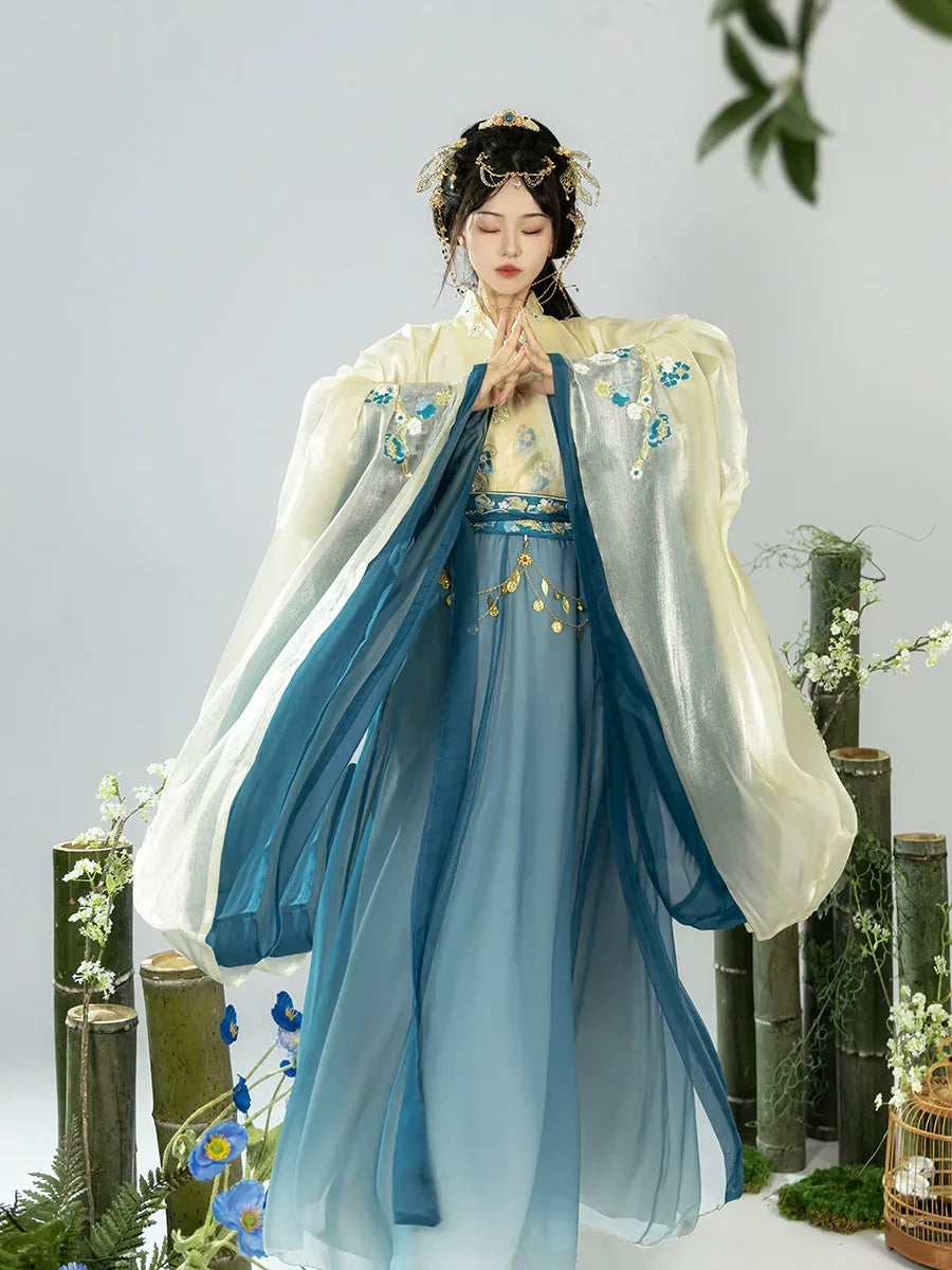 Wei Jin | Hanfu Women's Blue & Red Princess Dress Waist-length Broken Yandan_Hanfu Wei Jin | Hanfu Women's Blue & Red Princess Dress Waist-length Broken Yandan_Hanfu