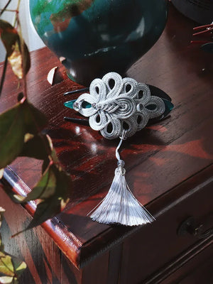 Realm of Grace – New Chinese Style Vintage Hair Claw | Elegant Tassel Shark Clip & Duckbill Barrette - Yandan_Hanfu