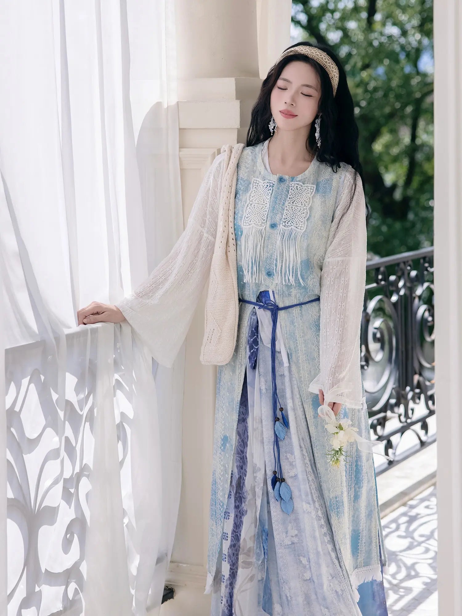 "Moran Canglan" Blue Modern Hanfu – Sleeveless Bijia Dress with Flowing Skirt & Han Elements for Spring/Summer