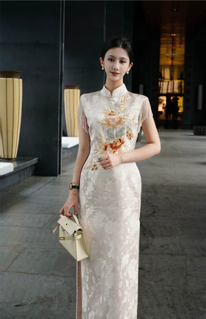 Golden Tang Ode – Luxury Modern Cheongsam | Artisanal Brocade & Couture Detailing - Yandan_Hanfu