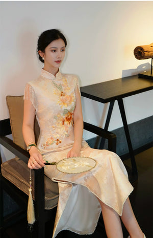 Golden Tang Ode – Luxury Modern Cheongsam | Artisanal Brocade & Couture Detailing - Yandan_Hanfu