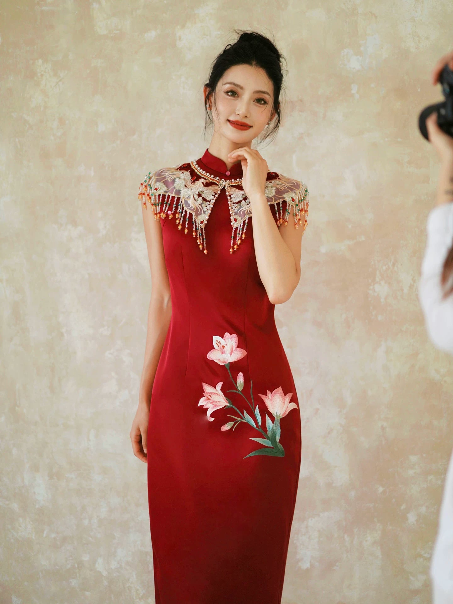 He Huanxi Red Embroidered Cheongsam | Chinese Wedding Toast Dress
