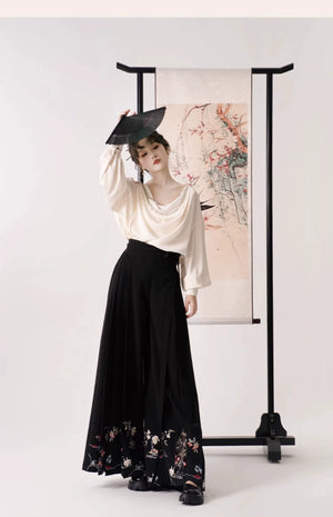 Whispers of Bloom – Floral Crane Set with Horse-Face Pants | Han-Inspired Spring-Autumn Wear - Yandan_Hanfu