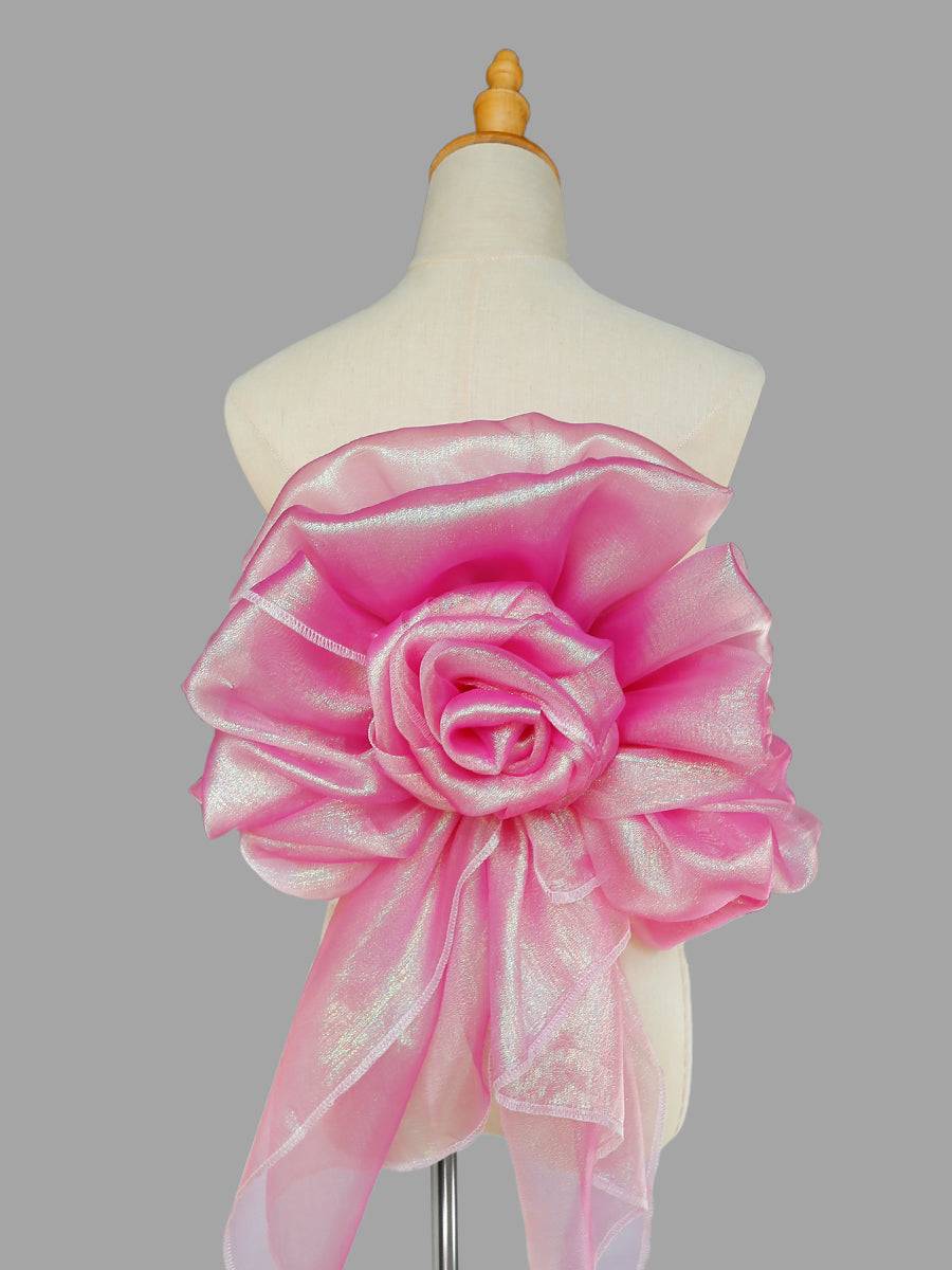 Pink Bing'er belt styling knot featuring a large rose-shaped bow, perfect for enhancing traditional Japanese kimono outfits with a bold accent.