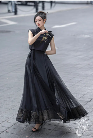 Oriental Grace – Hanfu-Inspired Set | Embroidered Bamboo Tassel Vest with Qipao Collar Top & Mamian Skirt - Yandan_Hanfu