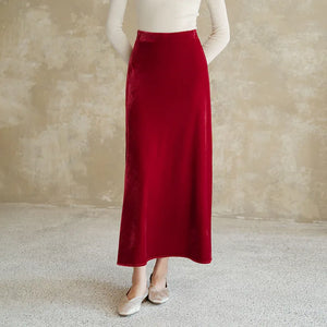 Red Velvet Cheongsam – Modern Chinese Winter Dress with Butterfly Bead Embroidery - Yandan_Hanfu