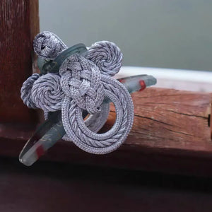 Realm of Grace – New Chinese Style Vintage Hair Claw | Elegant Tassel Shark Clip & Duckbill Barrette - Yandan_Hanfu