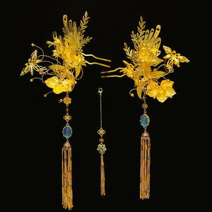 Detailed view of gold Chinese dragonfly hairpin set with floral and butterfly motifs, perfect for engagement styling.
