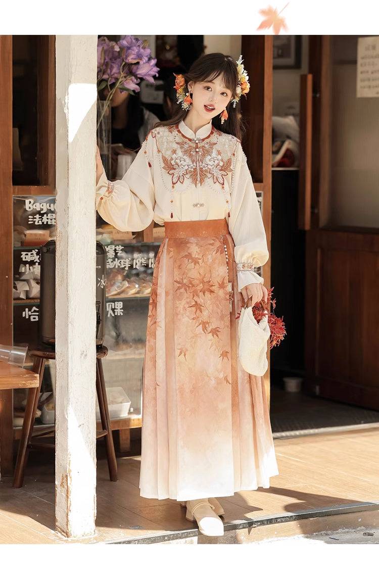 Modern Hanfu outfit with floral embroidery and gradient pleated skirt, designed for stylish springtime daily wear.