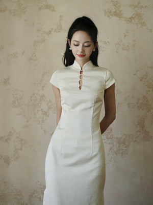 "Xi Zhu" White Dark Pattern Tassel Shawl Cheongsam Bride Wedding Dress Engagement - Yandan_Hanfu