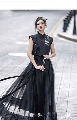 Oriental Grace – Hanfu-Inspired Set | Embroidered Bamboo Tassel Vest with Qipao Collar Top & Mamian Skirt - Yandan_Hanfu