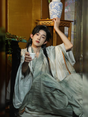 Fusang Elegance – Song Dynasty Inspired Hanfu with Embroidered Top & Flowing Pleated Skirt - Yandan_Hanfu