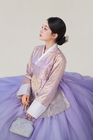 Purple mist floral hanbok with gilded jacquard and ombre tulle skirt for outdoor photos women front view