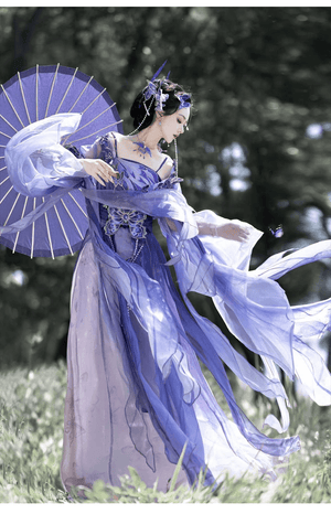 Purple traditional hanfu dress for women, inspired by Song Dynasty, featuring silk fabric with hanfu coat and jacket. Ideal for Chinese New Year, winter hanfu, graduations, and fairy hanfu cosplay. This elegant hanfu is available for sale at hanfu shops and online stores, perfect for hanfu women seeking unique traditional and modern Chinese clothing.