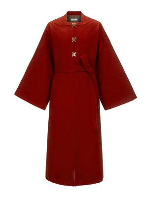 Red silk hanfu dress for women inspired by Song Dynasty, with traditional hanfu coat and jacket. Perfect for Chinese New Year, winter hanfu, graduations, hanfu cosplay, and casual wear. This red modern hanfu combines traditional and modern Chinese clothing styles, available for sale at hanfu shops and online stores. Ideal choice for hanfu women looking for elegant and versatile Chinese clothing.