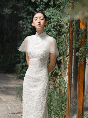 White lace cheongsam bridal gown chinese modified sleeveless toast dress engagement wedding dress cheongsam wedding dress front view